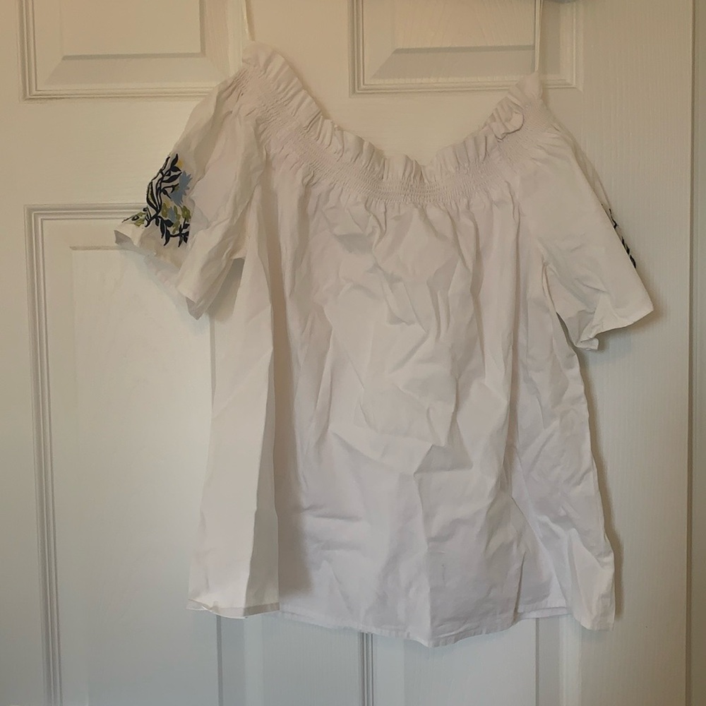 NYC White Embellished Puff Sleeve Blouse
